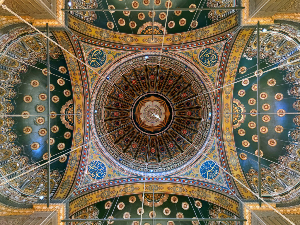 Свод потолка в мечети Мухаммеда Али в Каире